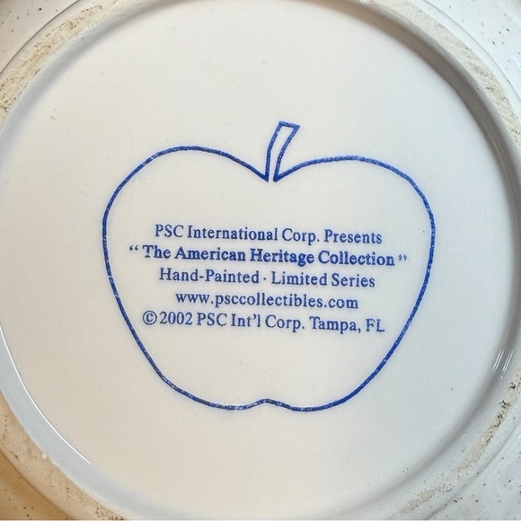 Vintage PSC International Patriotic ceramic teapot, featuring Stars & Stripes - Picture 3 of 3